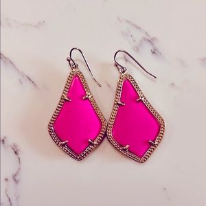 Kendra Scott fuchsia pink striking earrings- make a statement.
